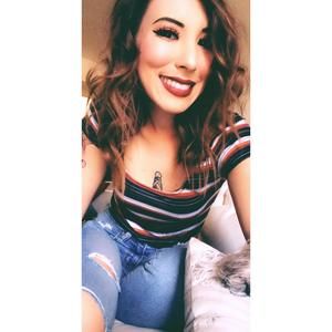 Meet your Posher, Candace